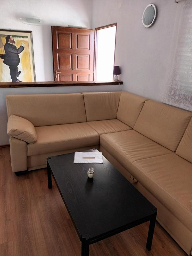Apartament Sikic *